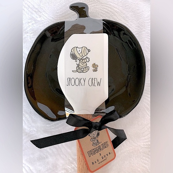 Rae Dunn Peanuts Snoopy Spooky Crew Spatula and Pumpkin Spoon Rest - Picture 2 of 6